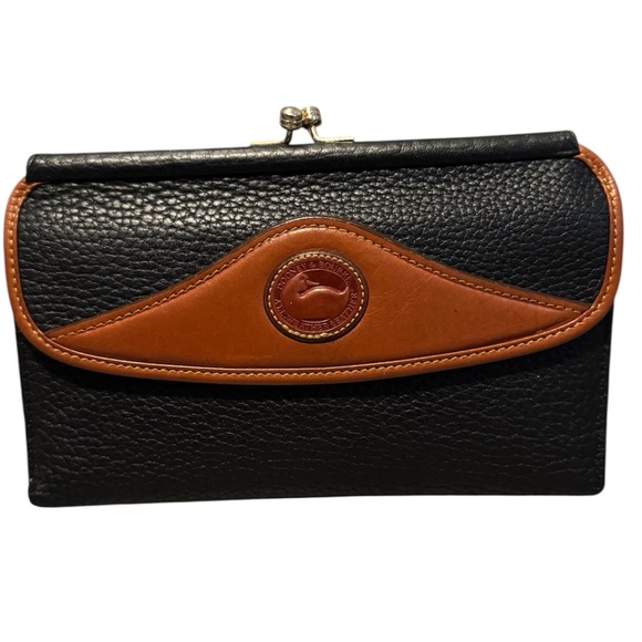Dooney & Bourke Vintage Leather Clutch With Kisslock
